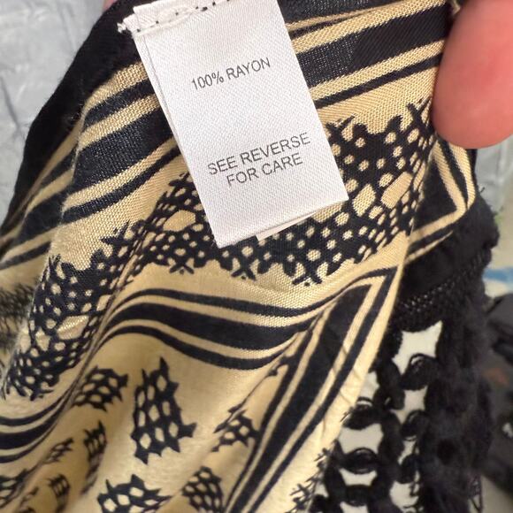 Extra Touch Women’s Duster Kimono Fringe Hem Open Front 1X/2X Black Tan Boho - Picture 5 of 8